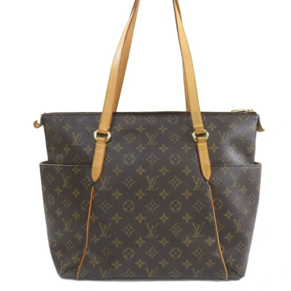 Louis Vuitton Totally MM Tote Bag - Picture 2 of 16